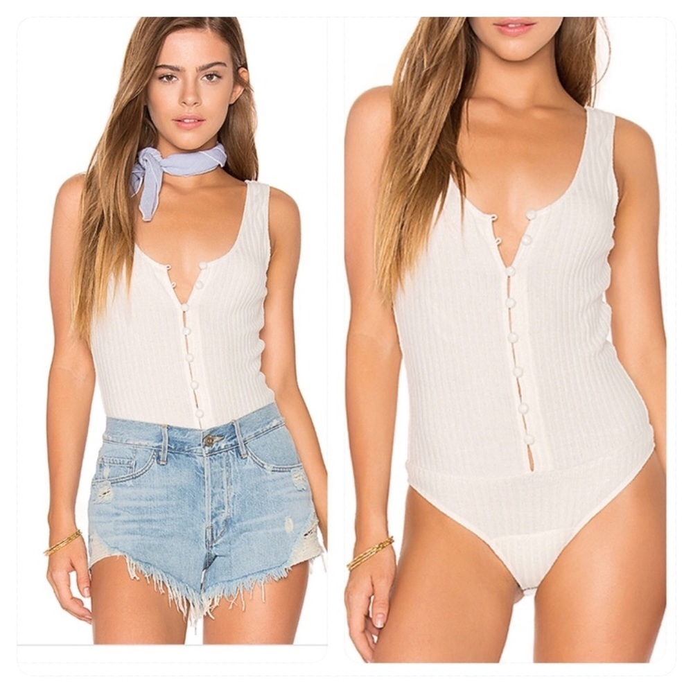 NWT!  Privacy Please GYLE BODYSUIT IN WHITE